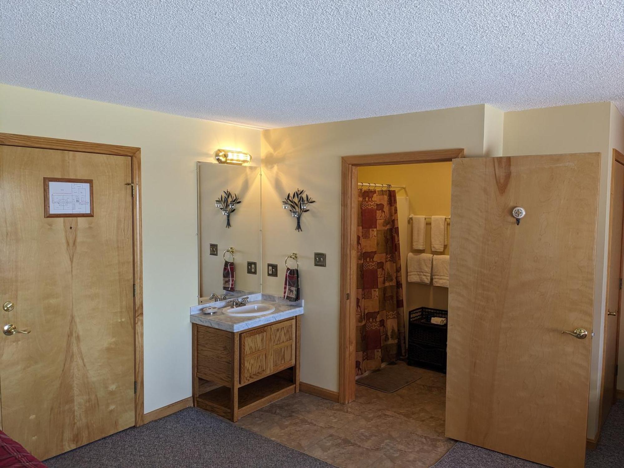 First Settlers Lodge Weston エクステリア 写真